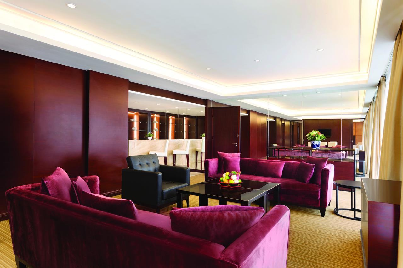 Hotel Ramada Plaza Lianyungang Extérieur photo